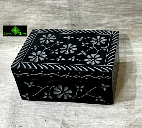 0279CRH- STONE BOX CARVED IN BLACK COLOUR